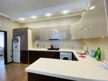 merdekanda heyet evleri 4 otaq 168 kv/m, -14