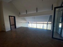 Suvelan qesebesinde əla temirli  2 mertebeli villa satilir, -13