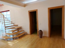 Novxanıda həyət evləri və bağlar massivində hovuzlu ev satılır, -10