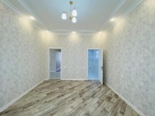 ev elanlari merdekan 5 otaq 195  kv/m, -15