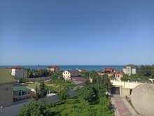 Novxanıda villa satılır 40 sot, 3 mərtəbə, 7 otaqlı, -10