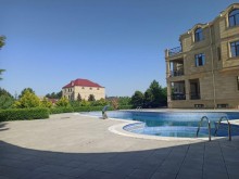 Novxanıda villa satılır 40 sot, 3 mərtəbə, 7 otaqlı, -14