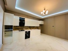 ev elanlari merdekan 4 otaq 178 kv/m, -8