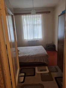 ehmedlide pluton terefde ev satilir, -9