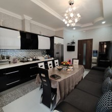 bakixanovda heyet evi almaq, -5