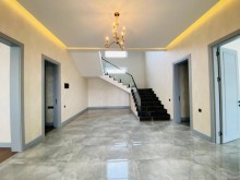 Mərdəkanda 2 mərtəbəli modern villa, -8