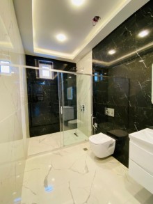 Mərdəkanda 2 mərtəbəli modern villa, -16