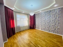 8 otaqlı həyət evi / bağ evi — 400 m² — Bakıxanov q., Bakı, Azərbaycan, -13