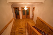 azerbaijan real estate 210.000  azn, -5