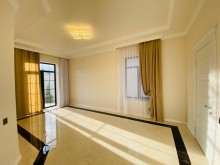 A 2-storey villa built on a 7 sot plot of land is for sale in Merdekan, -6