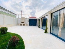 A 2-storey villa built on a 7 sot plot of land is for sale in Merdekan, -9