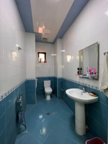 Qara qarayev evler mehellesinde tecili heyet evi satilir, -10