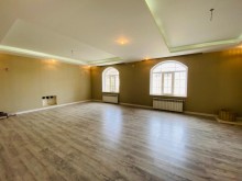 Bilgəh villa bağ evləri massivində 12-ci dalanda, ağlaylı təmirli villa, -17