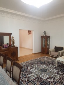 BUy home in Baku center Qarayev metro station, -3