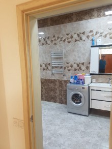 BUy home in Baku center Qarayev metro station, -4