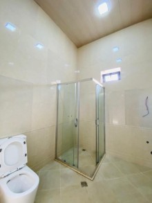 Merdekanda yeni Qoşa Qala restoranının yanında bağ evi satılır, -15