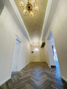 A 1-story villa built on a 7.5 sot plot in Mardakan near the Bravo market, -18