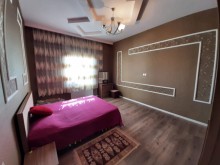 Villa suvalan. Şüvəlanda qəsəbəsində, 1 mərtəbəli, ümumi tikili sahəsi 200 kv-m, -12