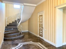 Bilgəhdə villa satılır, hovuzu var əla təmirli, -8