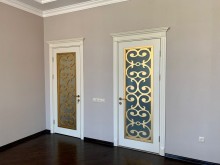 Bilgəhdə villa satılır, hovuzu var əla təmirli, -12
