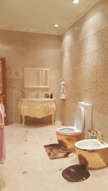 Bilgah villa on Mir Jalal street, completely new 3-storey, -9