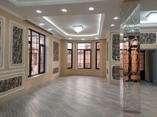 Mərdəkanda dəniz mənzərəli əla təmirli villa satılır, -4