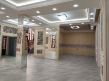 Mərdəkanda dəniz mənzərəli əla təmirli villa satılır, -15