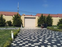 a 3-storey mansion, fully furnished with expensive furniture, -19