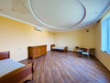 Suvelanda   15 sot torpaq sahesinde 2 mertebeli villa satilir, -11