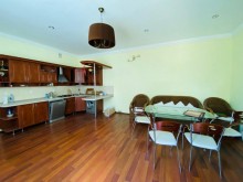 Suvelanda   15 sot torpaq sahesinde 2 mertebeli villa satilir, -12