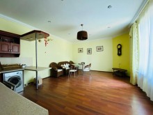 Suvelanda   15 sot torpaq sahesinde 2 mertebeli villa satilir, -13