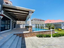 Mərdəkanda Bravo marketə çox yaxın müasir dizaynda villa satılır, -3
