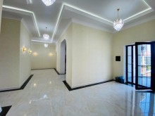 Mərdəkanda Bravo marketə çox yaxın müasir dizaynda villa satılır, -17