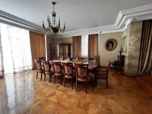 Sirkin yaninda menzil satilir, -11