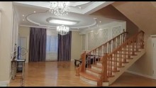 Qosa qalanin yaninda 3 mertebeli villa satilir, -3