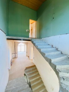 Buzovnada bağ evi satılır yola yaxın daimi yaşamaq üçün münasib , -20