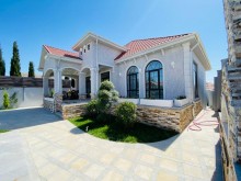 villa-around-the-bravo-market-in-mardakan-s