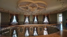 Novxanida 3 mertebeli aglayli villa satilir, -17