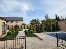 beautiful villa built in the Italian Siena style is for sale in Shuvalan, -2