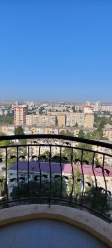2-rooms-apartment-close-to-neftchilar-metro-station-s
