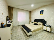 The villa in Merdekan is located on Bravo market road, -10
