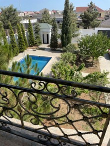 Hurry up to buy a 3-storey furnished villa garden house in Baku, -4