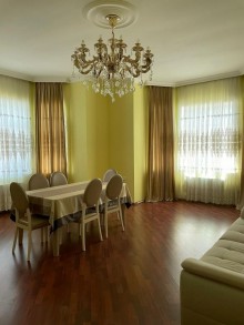 Hurry up to buy a 3-storey furnished villa garden house in Baku, -19
