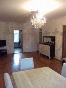 House for sale near Evgur market, Gala settlement, Baku, -9