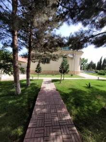 Bakı şəhəri Şüvəlan-Qala yolunda 2 mərtəbəli 6 otaqlı bağ evi satılır, -3