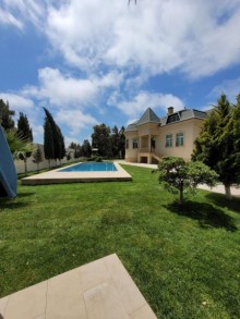 Bakı şəhəri Şüvəlan-Qala yolunda 2 mərtəbəli 6 otaqlı bağ evi satılır, -4