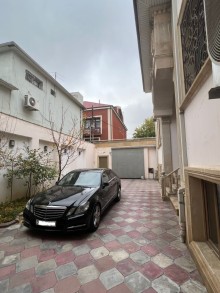 Buy a house/villa near the National Guar, -17