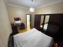 Sale Cottage, -4