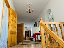 Sale Cottage, -18