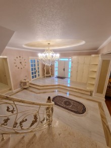 Yasamalda 4 sotda 2 mertebeli villa satılır, -17
